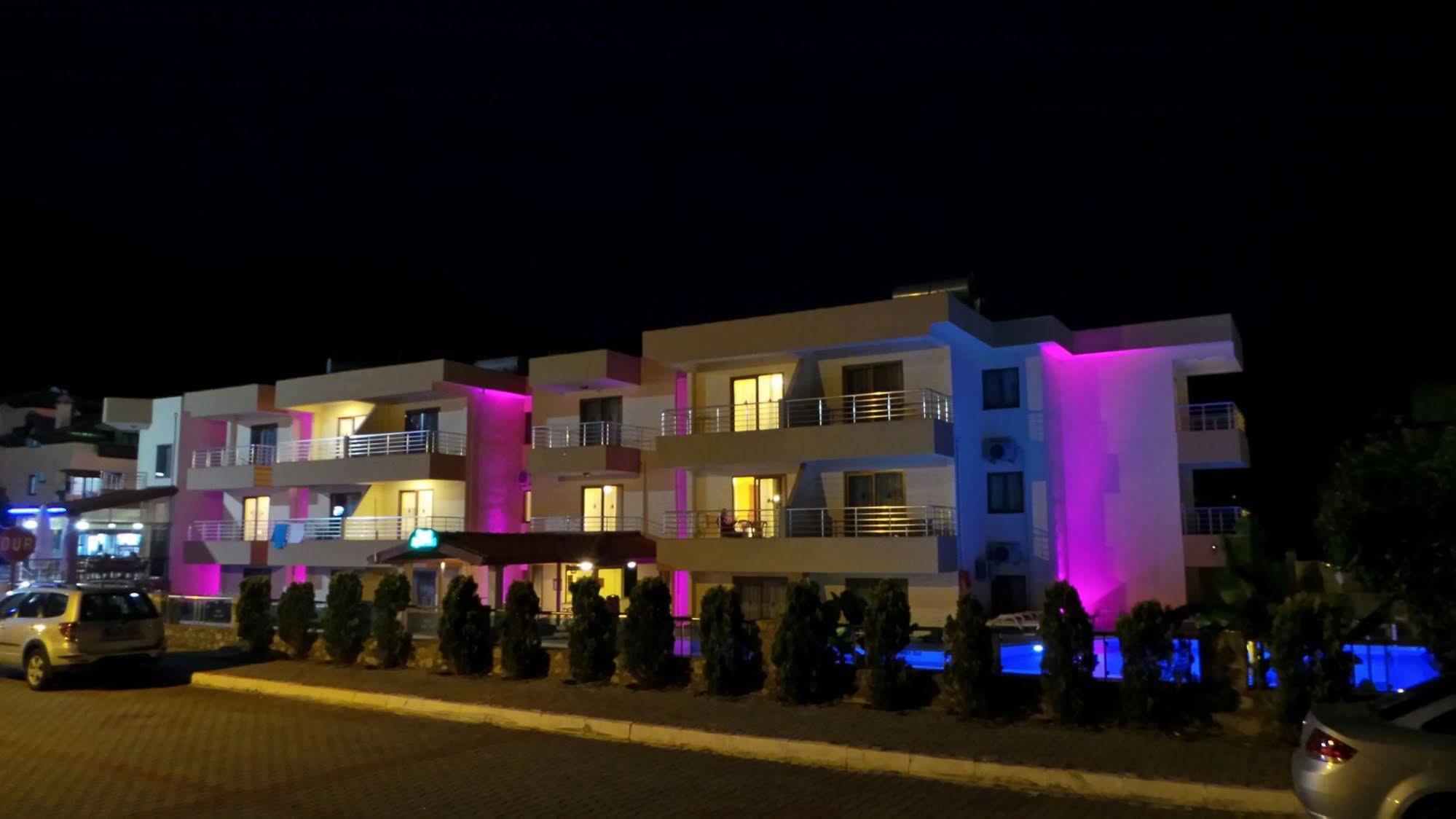 Murat Apart Hotel İçmeler Ngoại thất bức ảnh